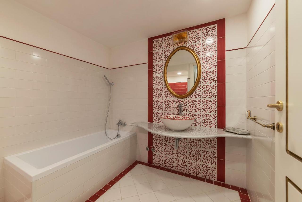 Palazzo Altieri Elegant Apartment Rom Eksteriør billede