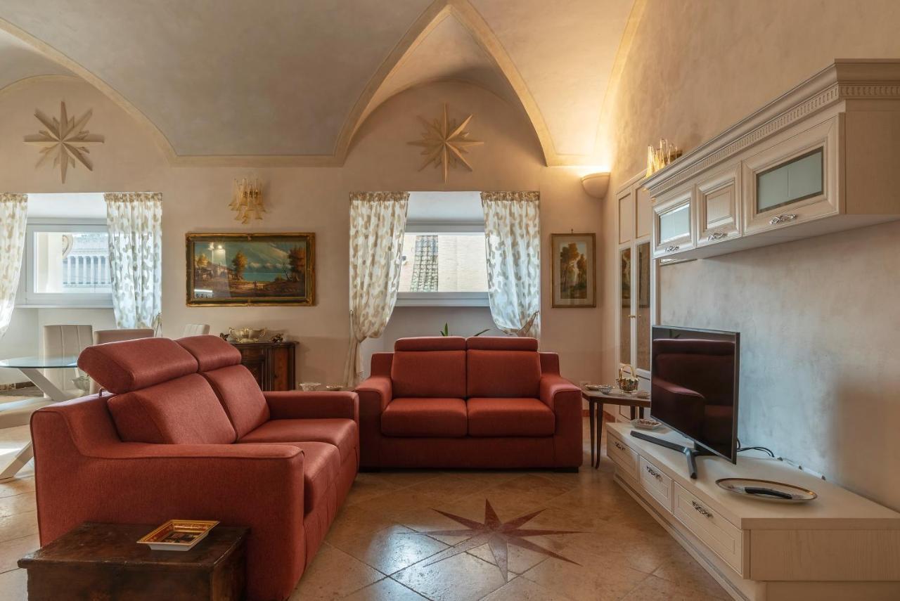 Palazzo Altieri Elegant Apartment Rom Eksteriør billede