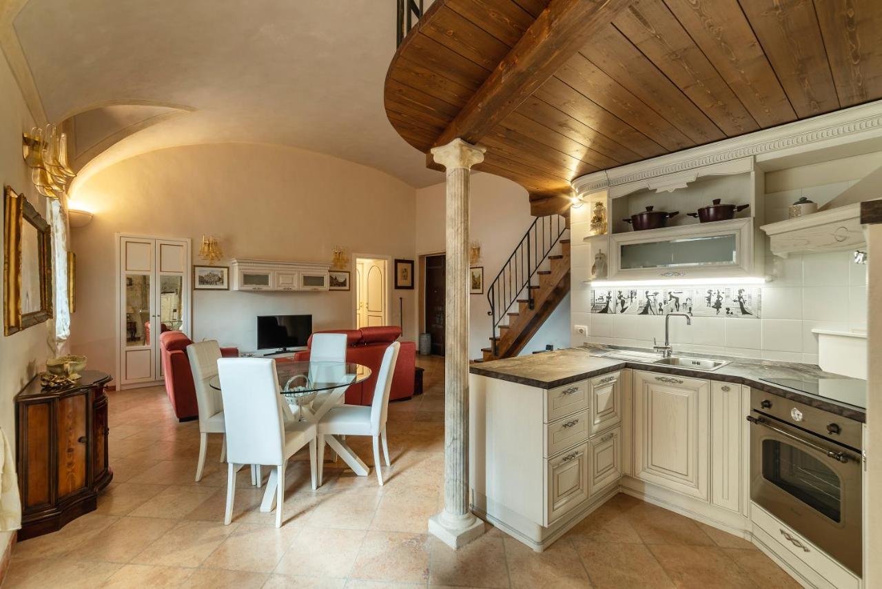Palazzo Altieri Elegant Apartment Rom Eksteriør billede